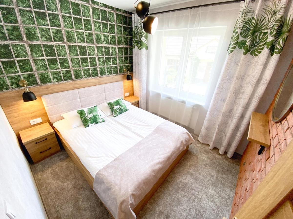 Apartamenty Slodki Zakatek Мушина Екстериор снимка
