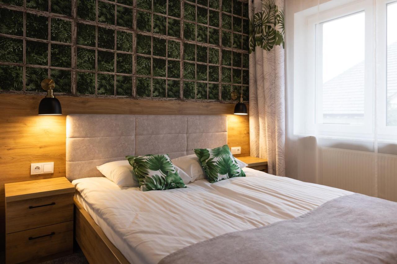 Apartamenty Slodki Zakatek Мушина Екстериор снимка